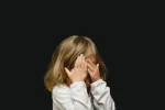 toddler-afraid-of-the-dark[1].webp